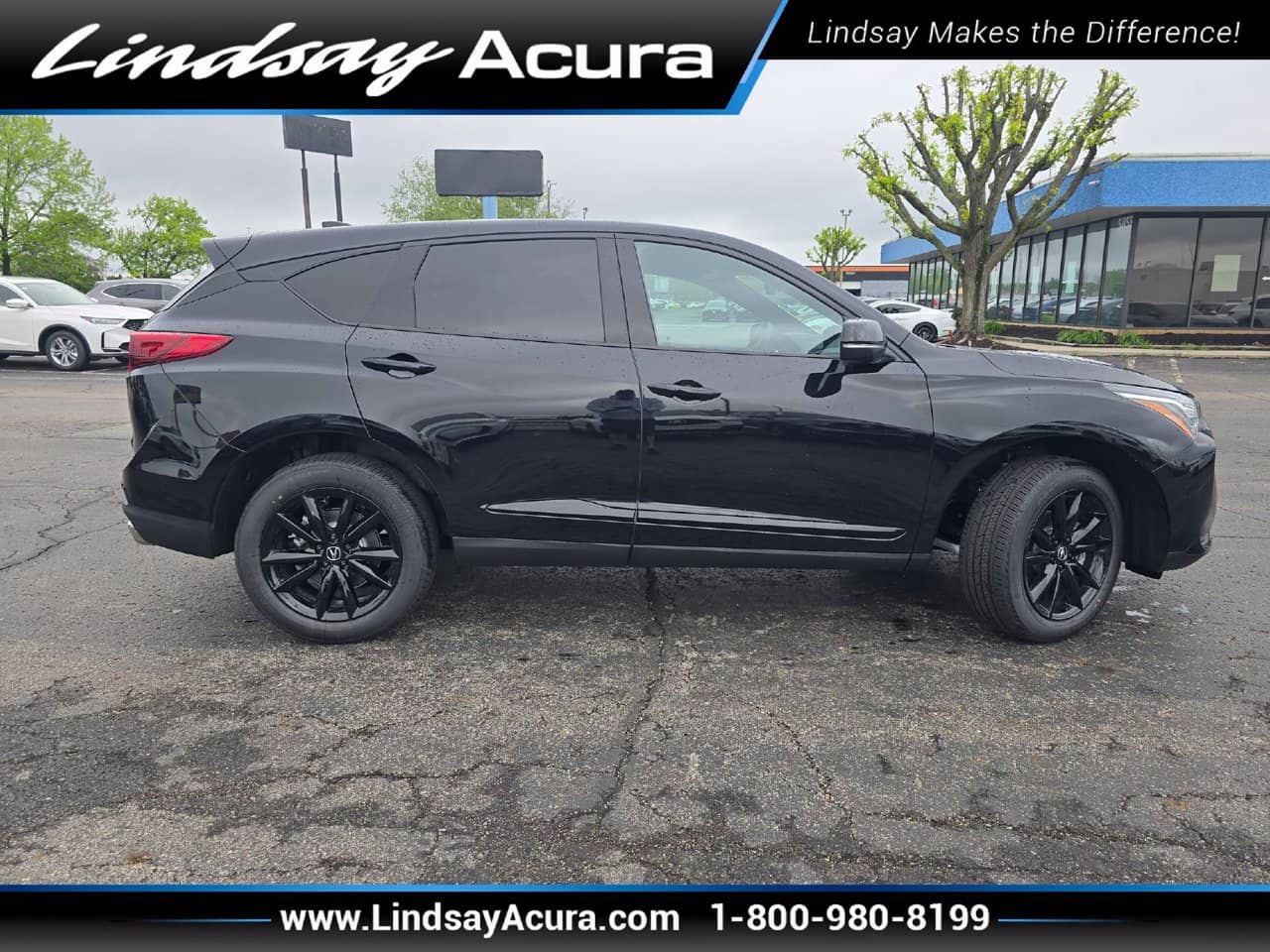 2026 Acura RDX - Image 3