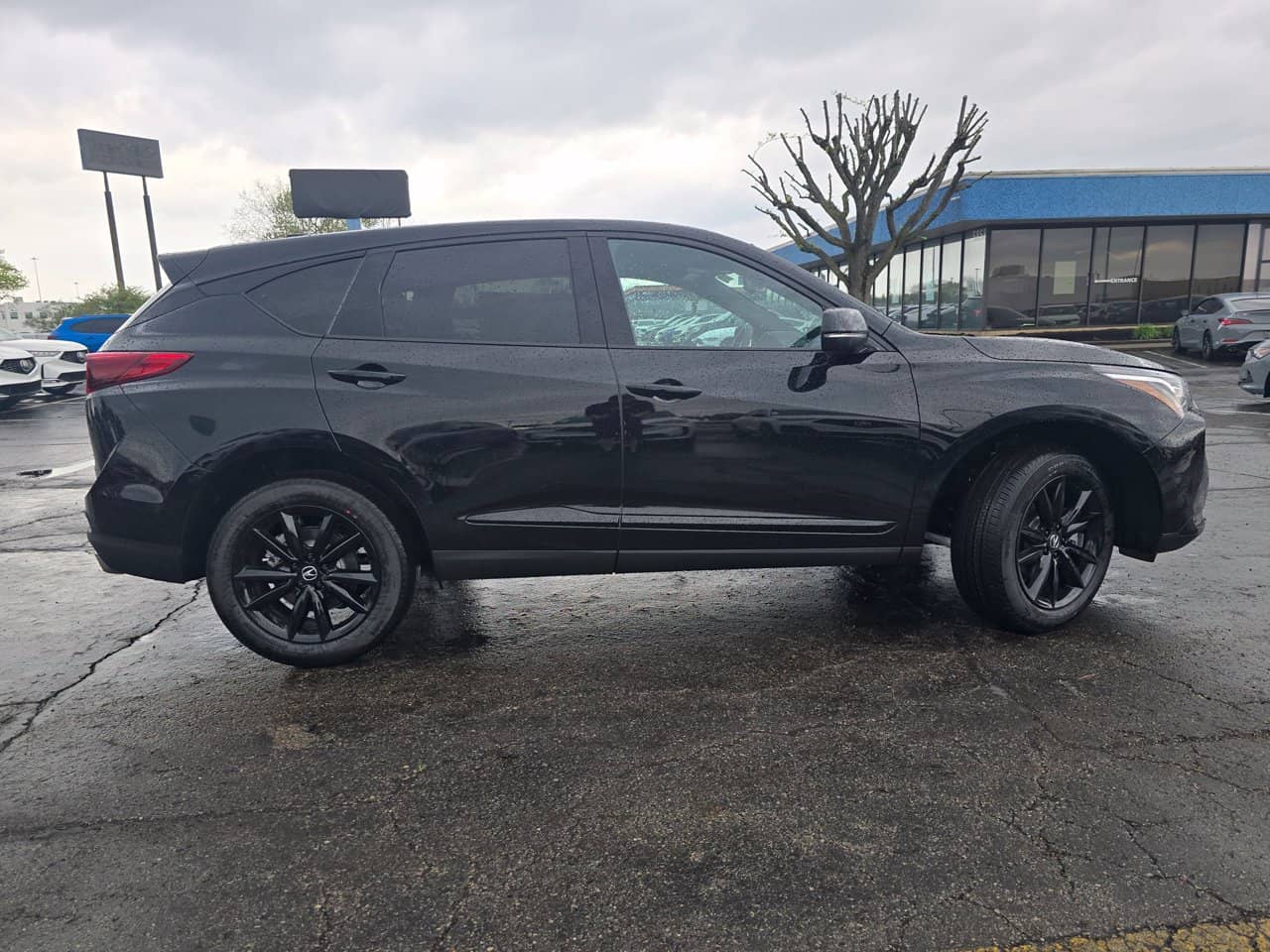 2026 Acura RDX - Image 3