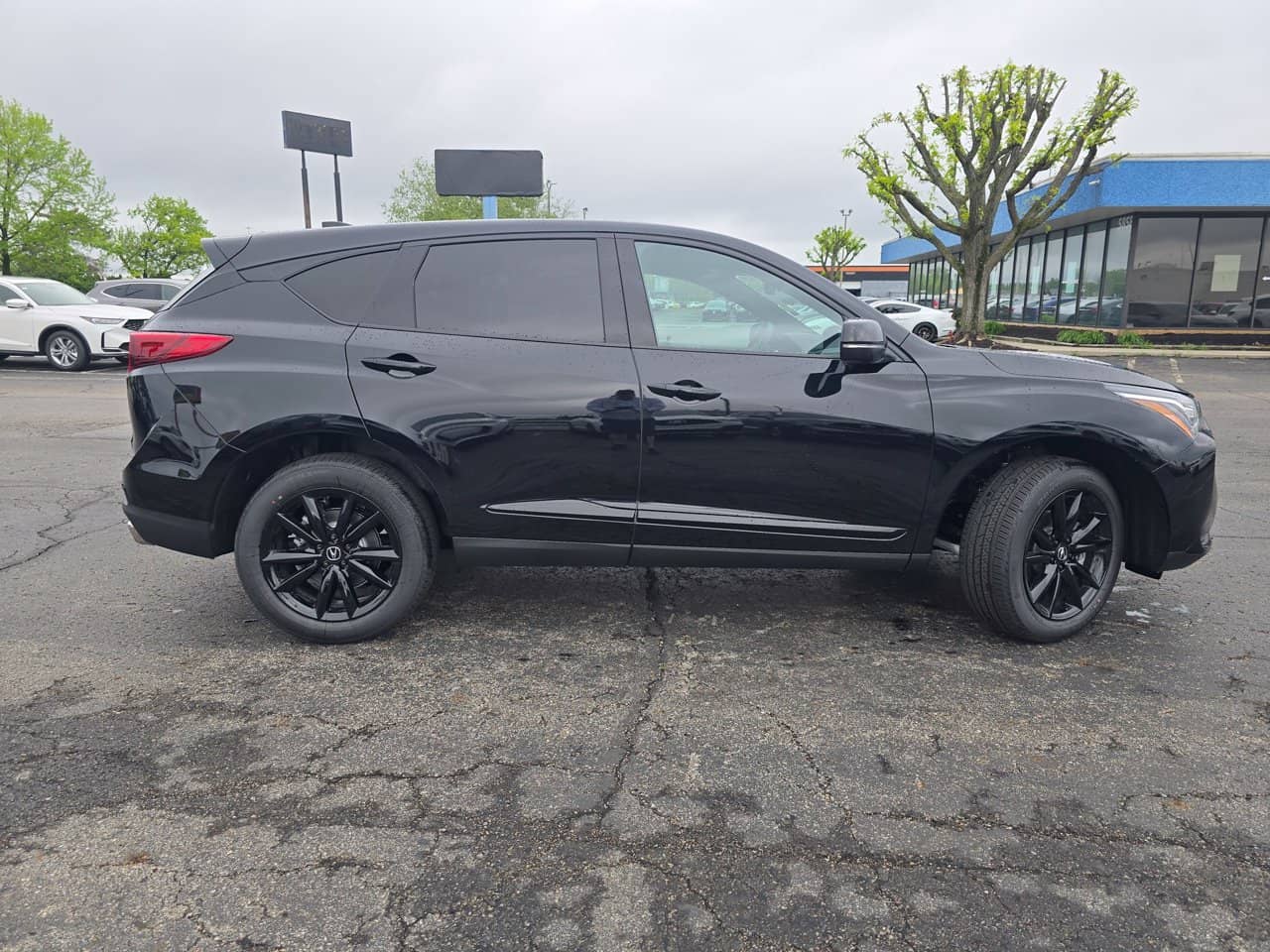 2026 Acura RDX - Image 3