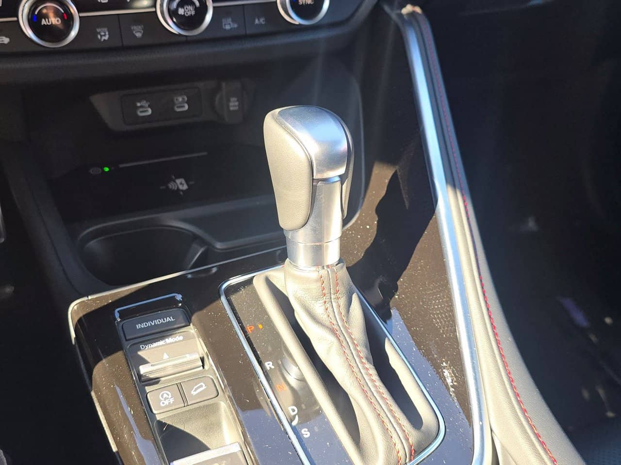 2026 Acura ADX - Image 25