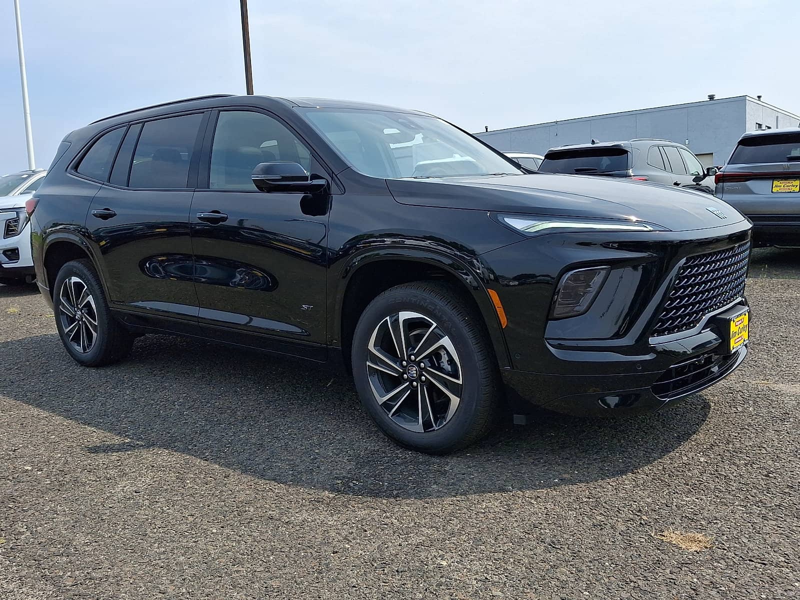 2026 Buick Enclave - Image 2