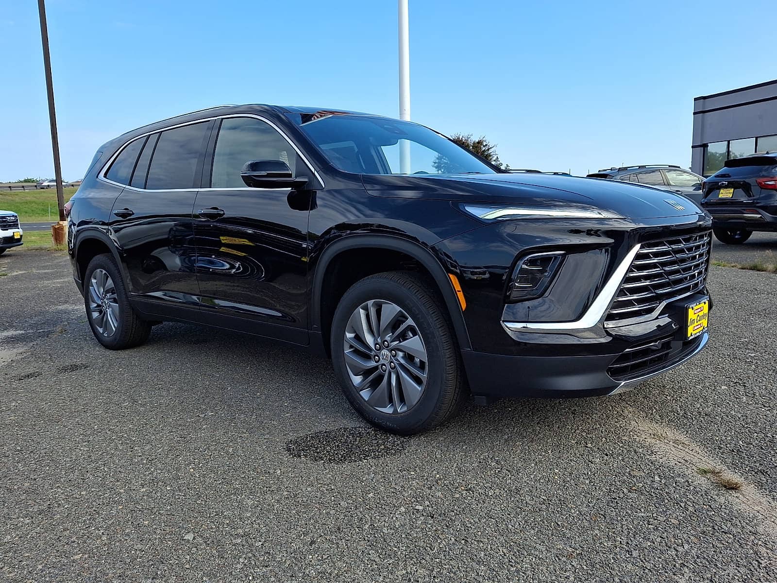 2027 Buick Enclave - Image 2