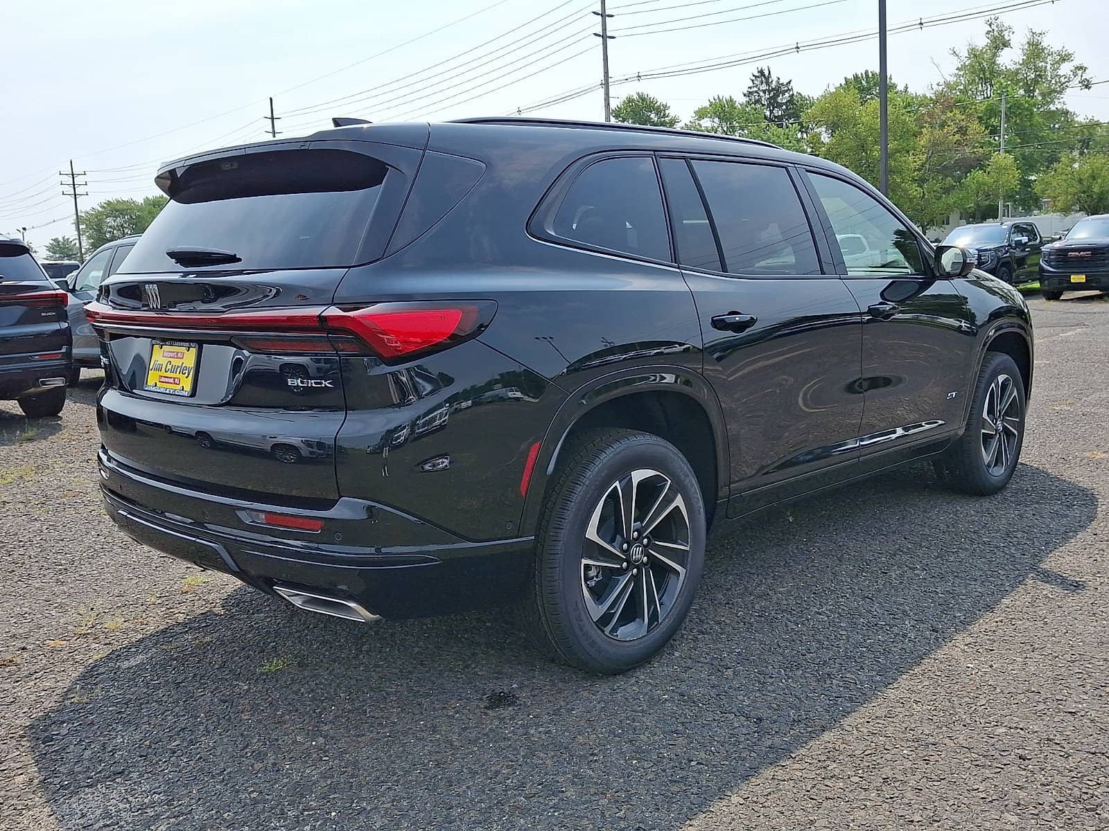 2026 Buick Enclave - Image 3