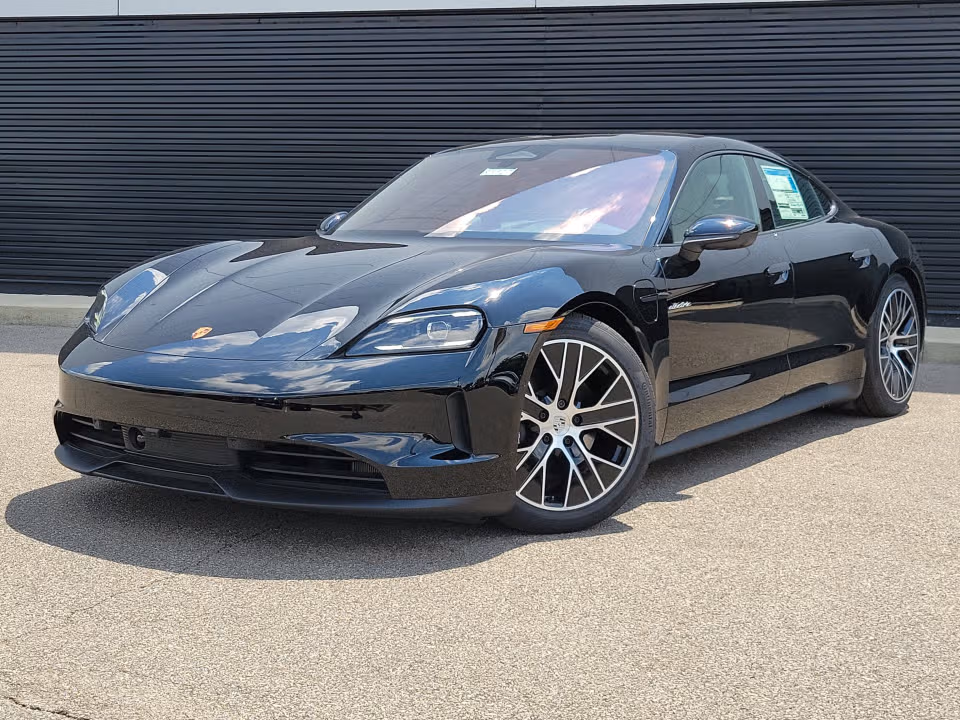 2026 Porsche Taycan - Image 3