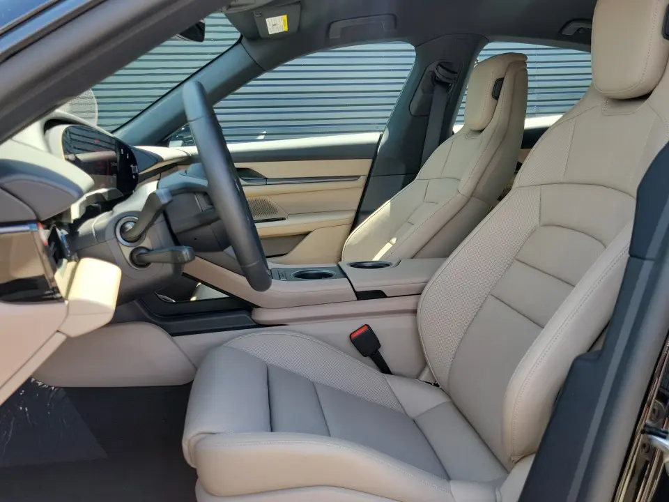 2026 Porsche Taycan - Image 39