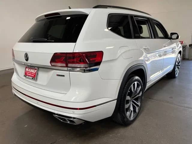 2021 Volkswagen Atlas - Image 3