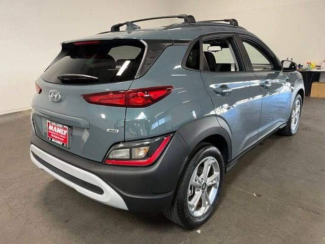 2022 Hyundai Kona - Image 3