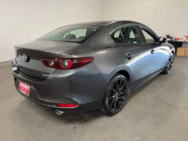 2024 Mazda Mazda3 - Image 3