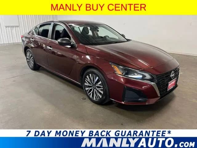 2024 Nissan Altima - Image 1