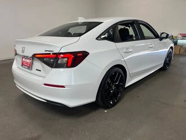 2026 Honda Civic - Image 3