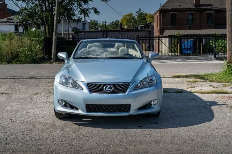 2010 Lexus IS - Image 2