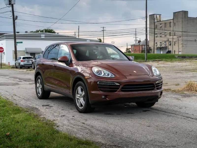 2012 Porsche Cayenne - Image 3