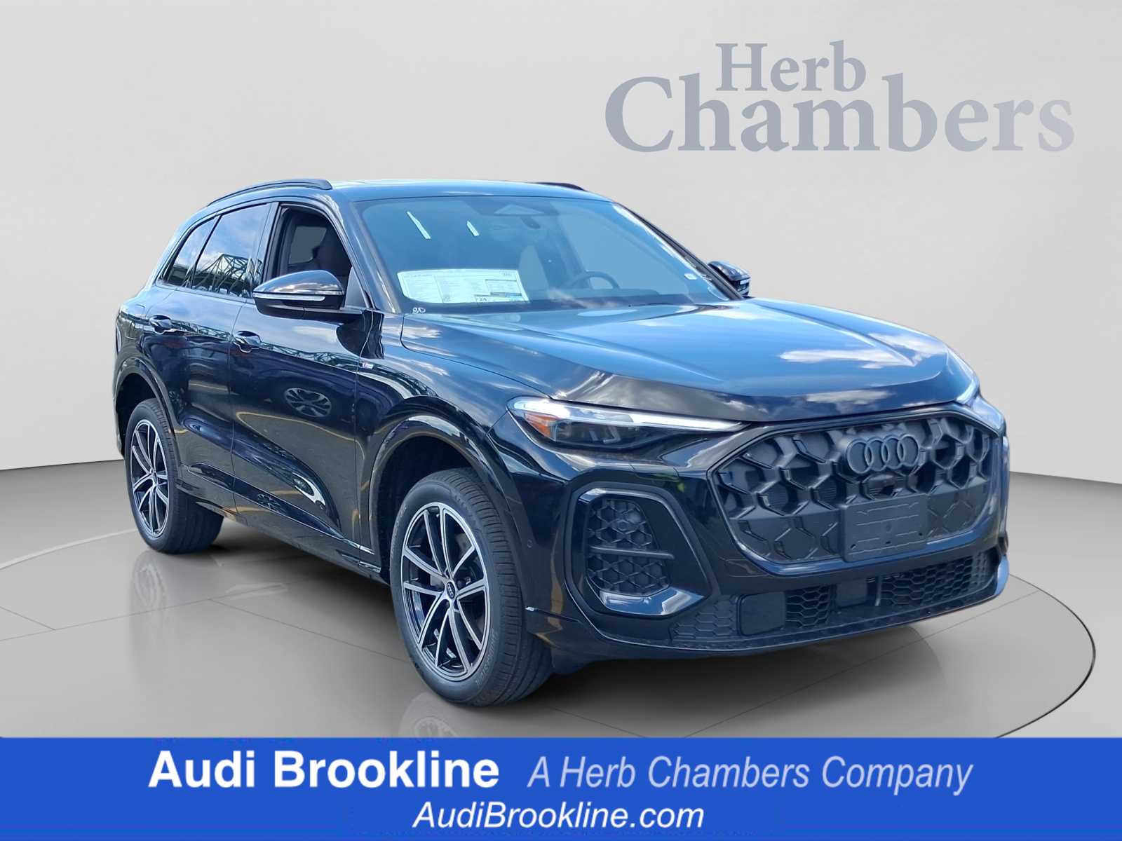 2026 Audi Q5 - Image 1