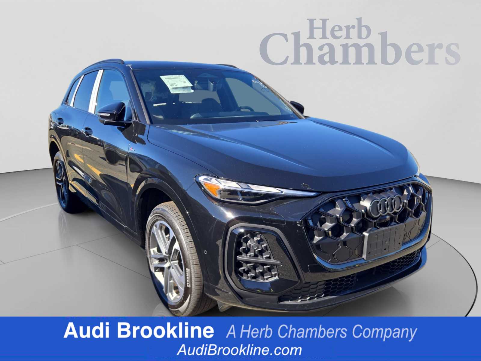 2026 Audi Q5 - Image 1