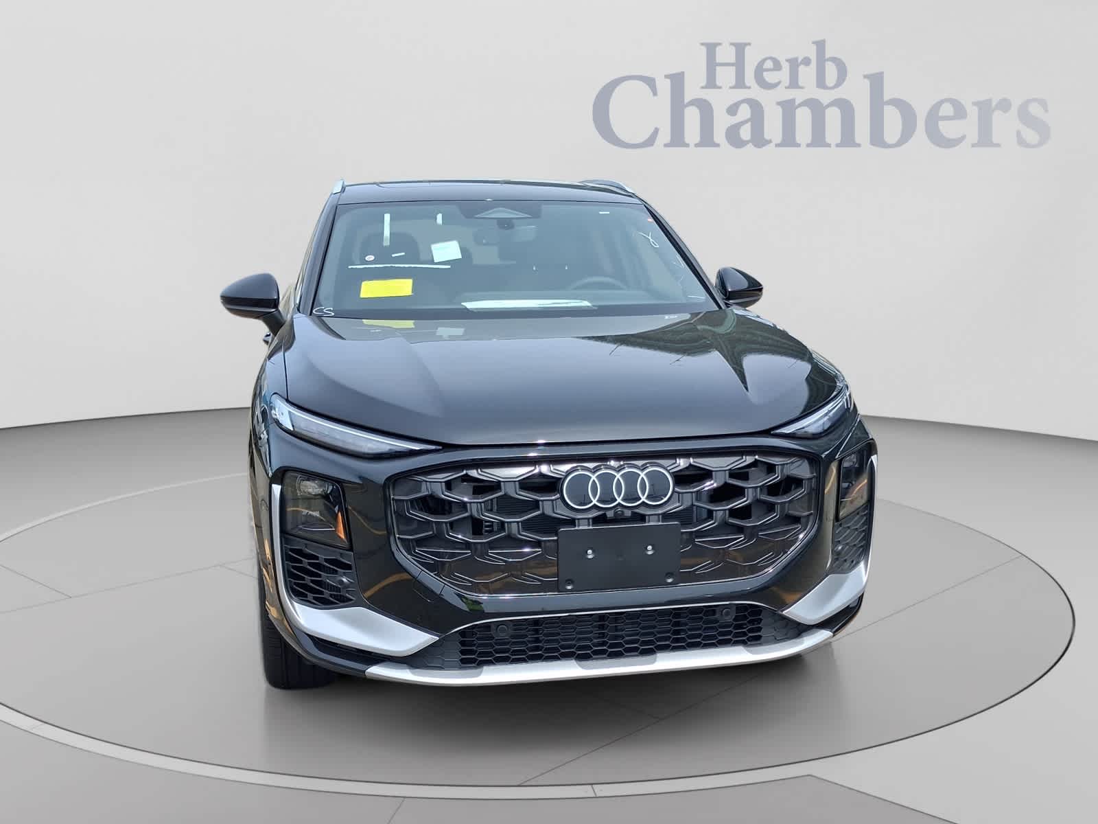 2026 Audi Q3 - Image 2