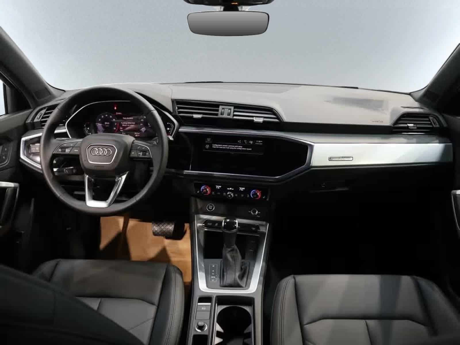 2025 Audi Q3 - Image 9