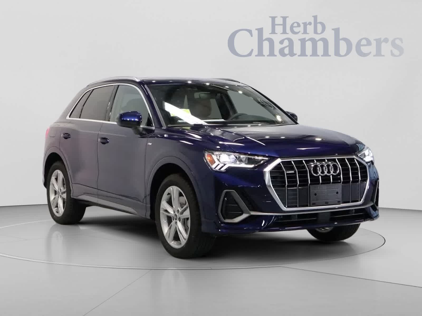 2025 Audi Q3 - Image 1