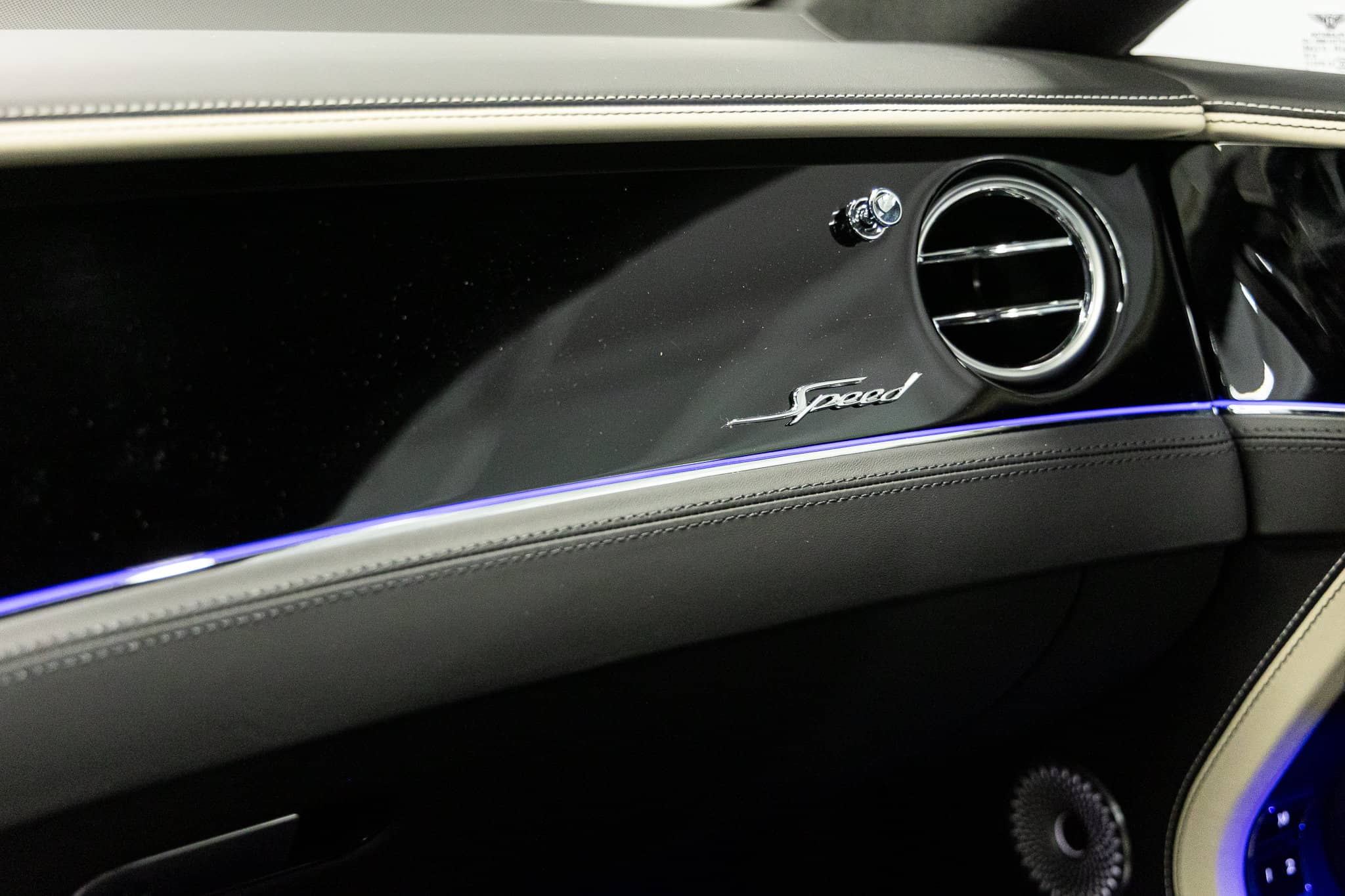 2026 Bentley Continental GT - Image 39