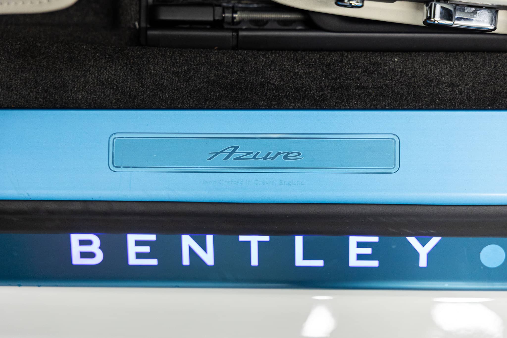 2026 Bentley Continental GTC - Image 43
