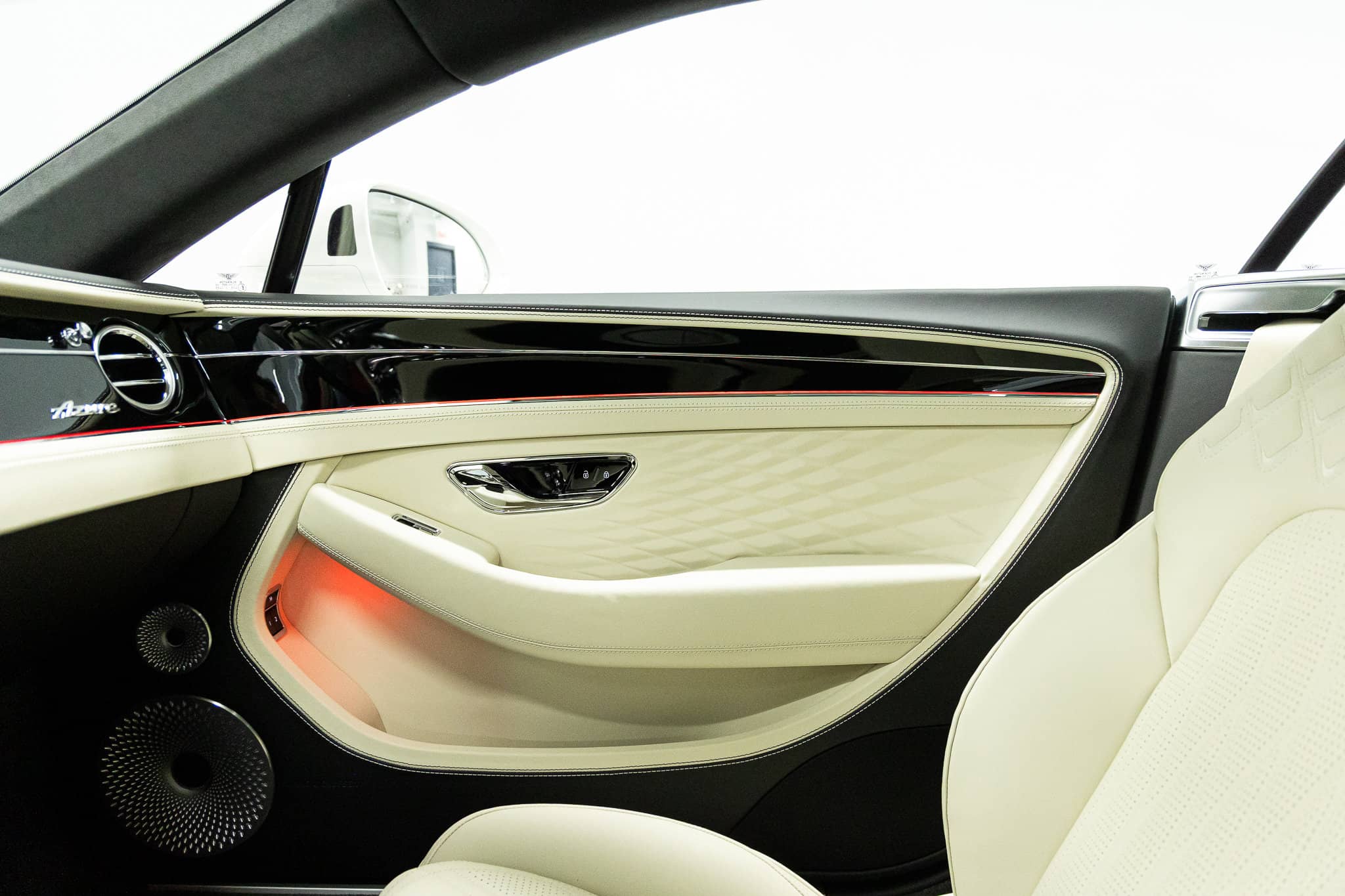 2026 Bentley Continental GT - Image 40