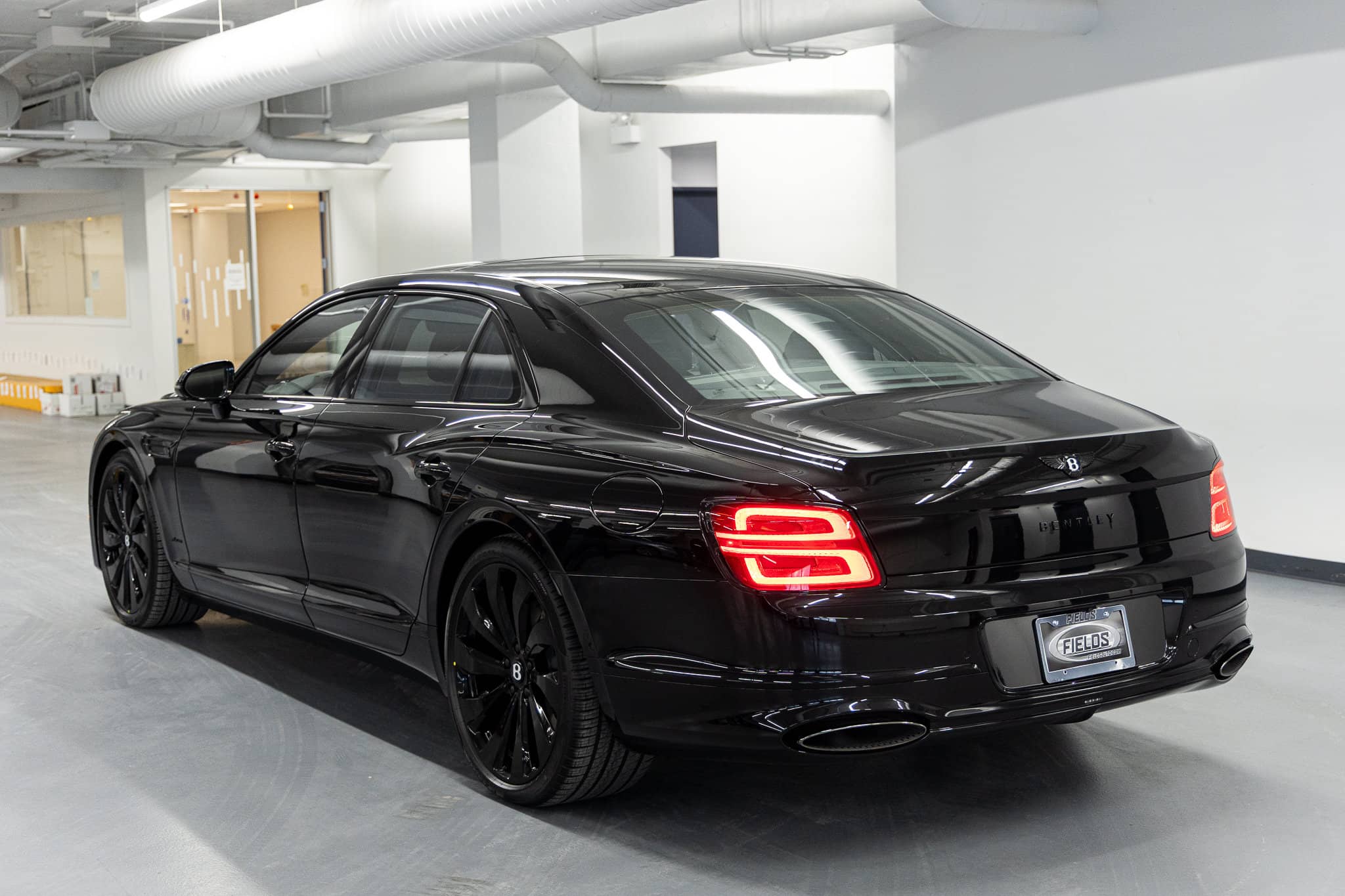 2026 Bentley Flying Spur - Image 3