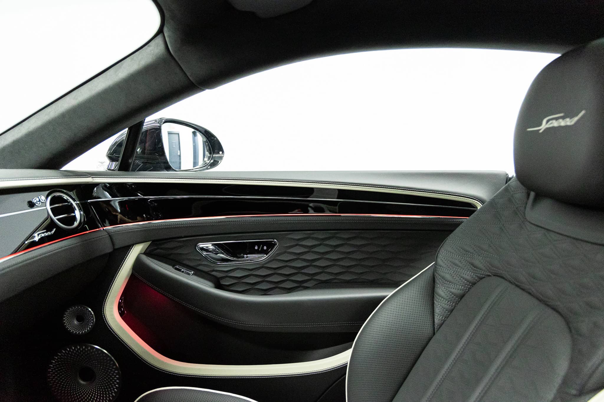2026 Bentley Continental GT - Image 43