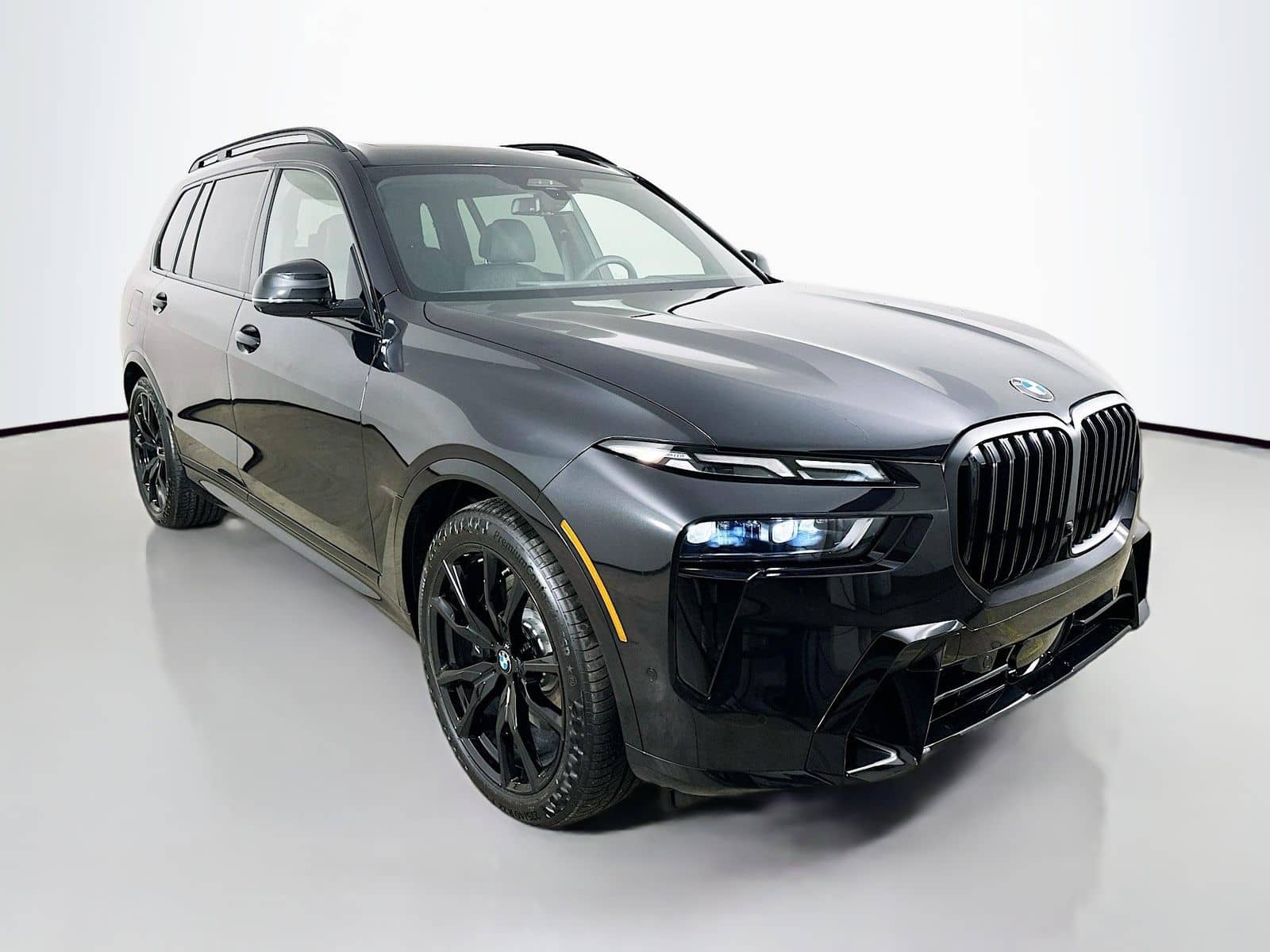 2027 BMW X7 - Image 3