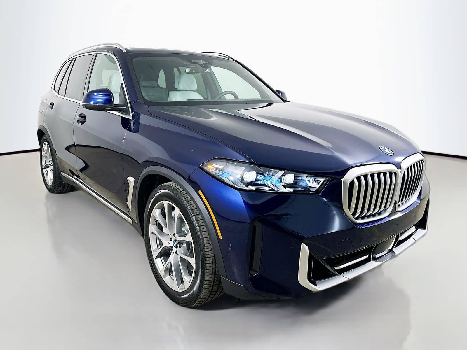 2026 BMW X5 - Image 3