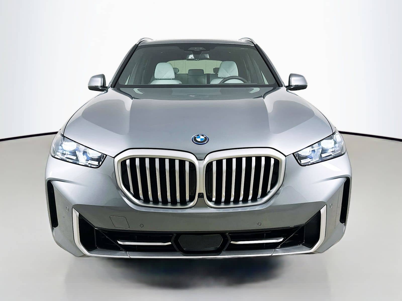 2026 BMW X5 - Image 2
