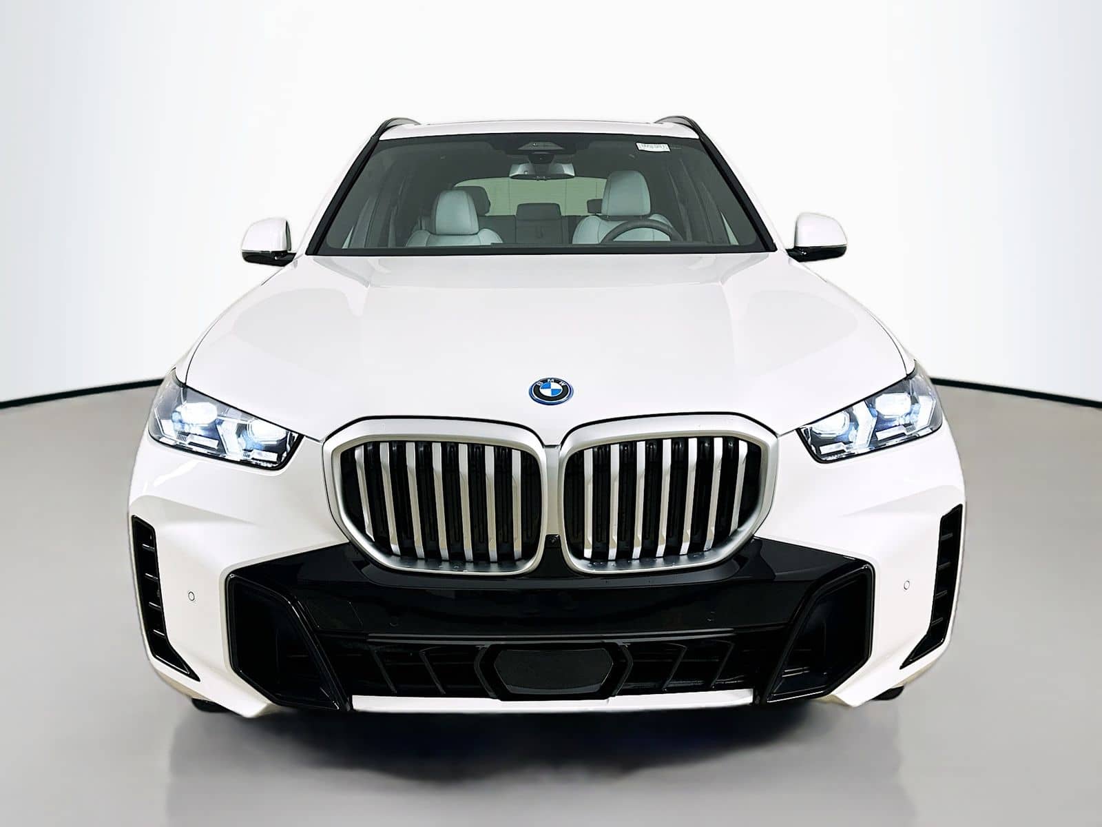 2026 BMW X5 - Image 2