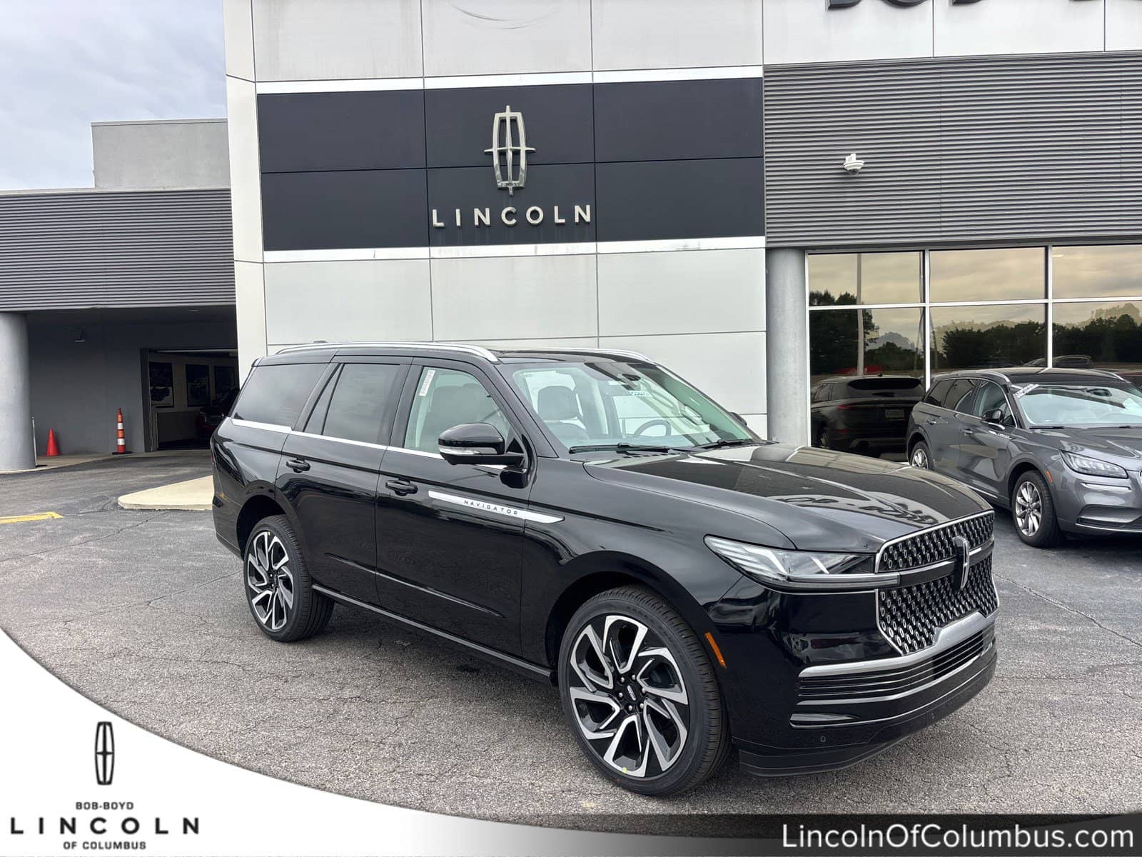 2026 Lincoln Navigator - Image 1