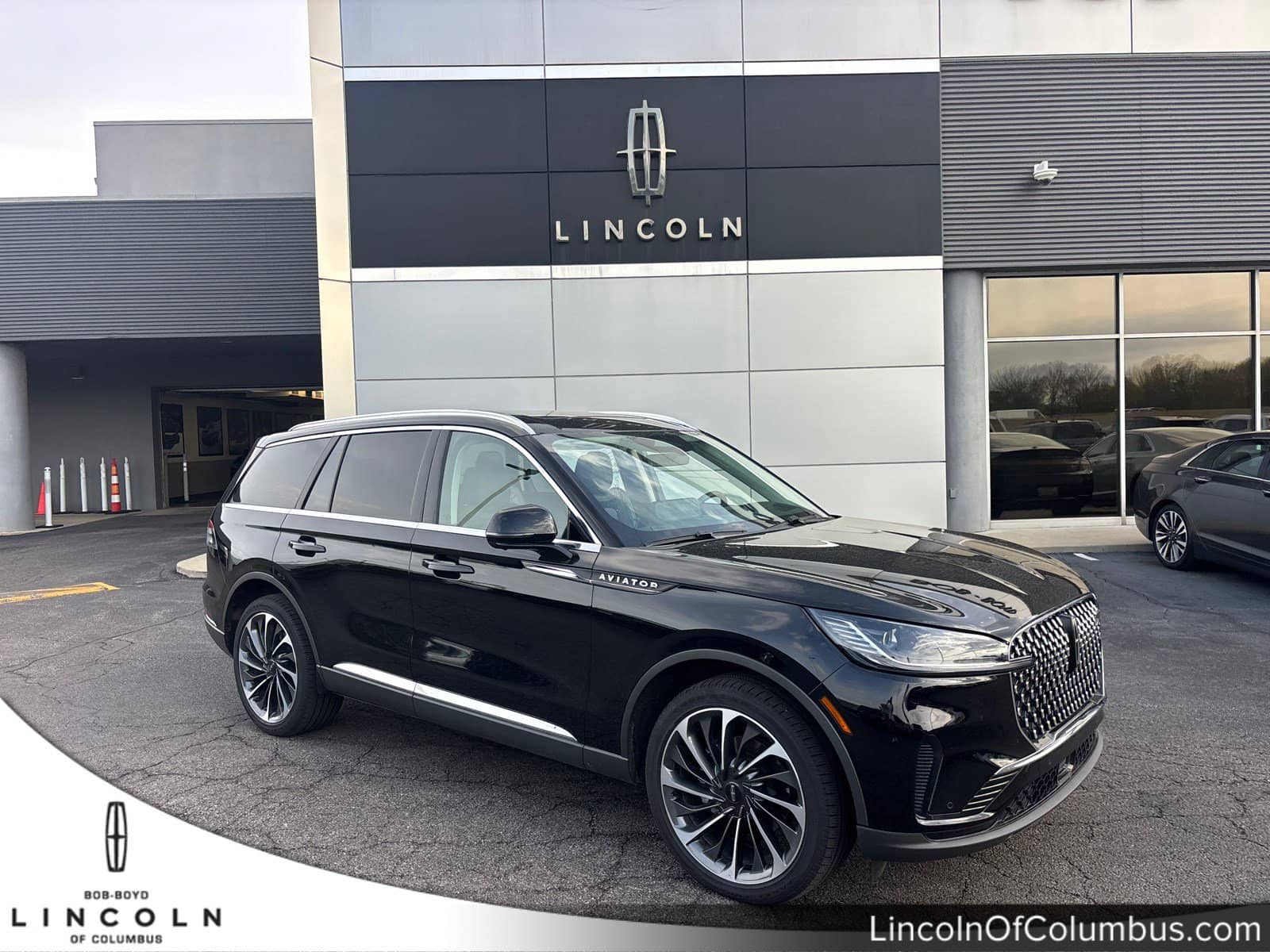 2026 Lincoln Aviator - Image 1