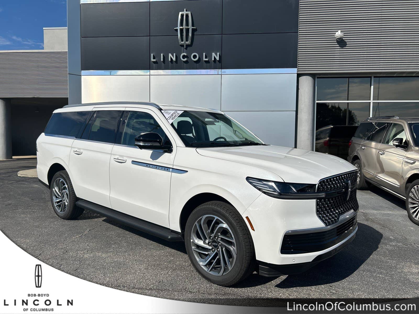 2026 Lincoln Navigator - Image 1