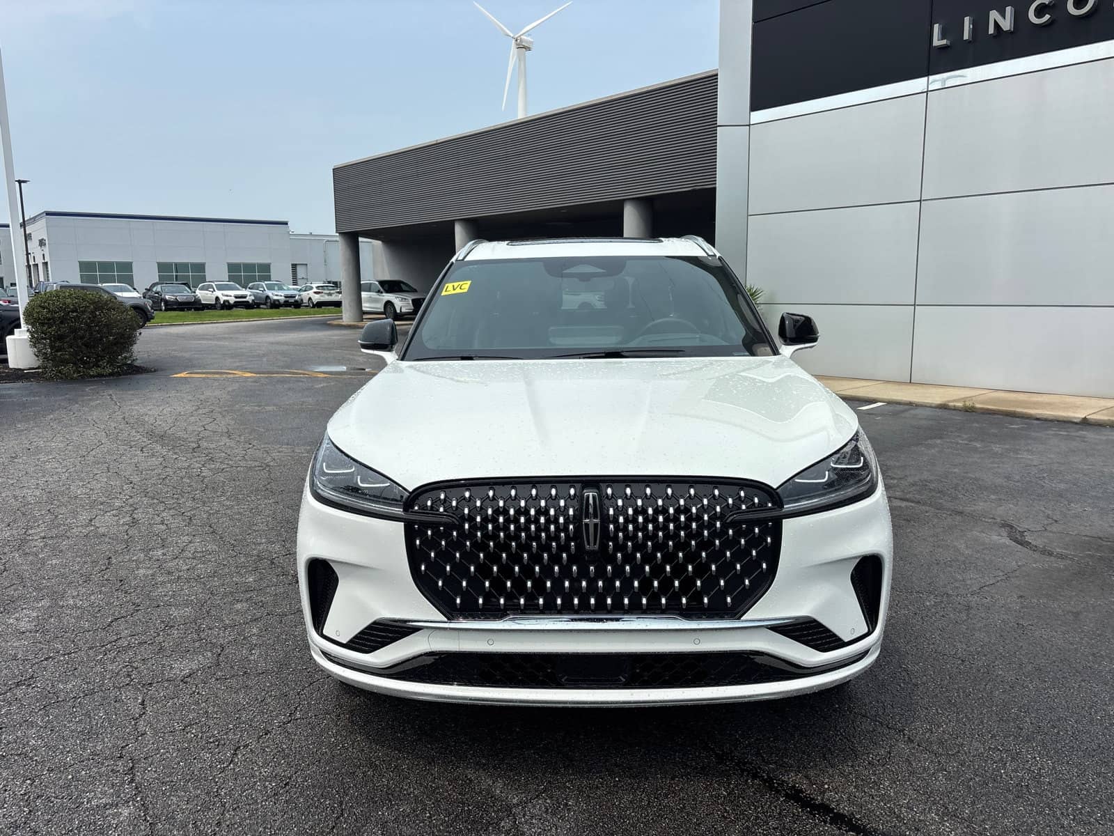 2026 Lincoln Aviator - Image 2