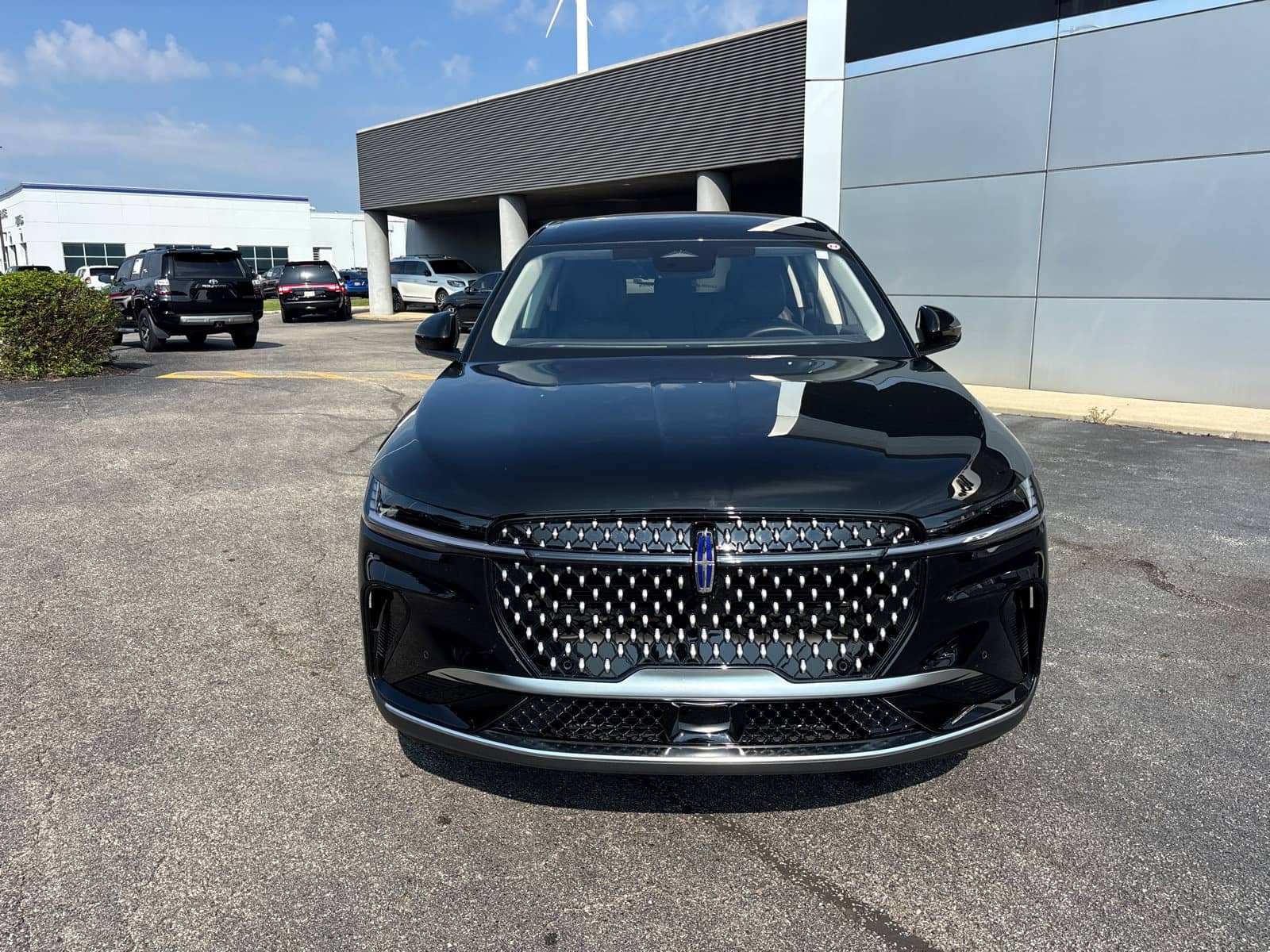 2026 Lincoln Nautilus - Image 2