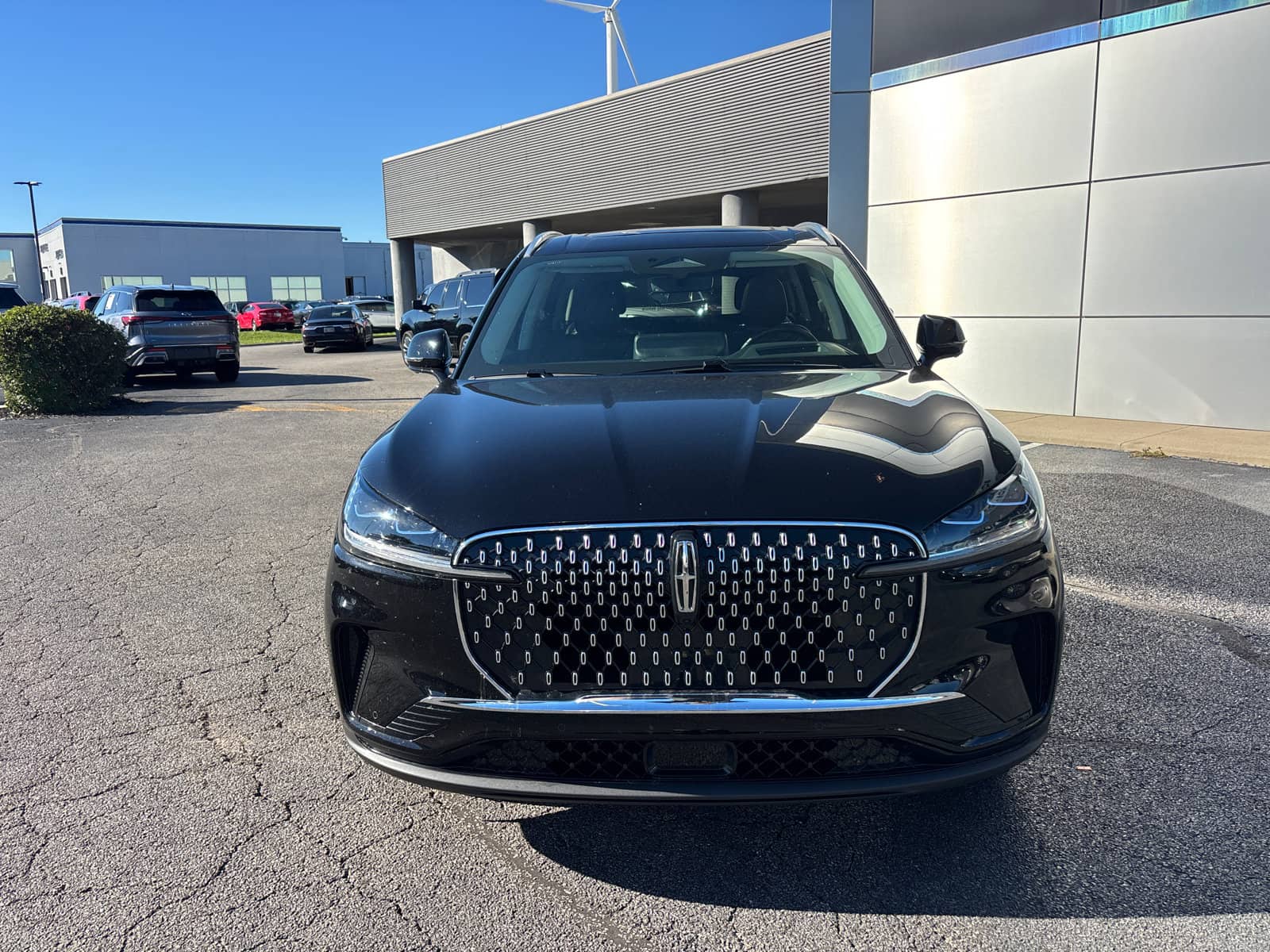 2026 Lincoln Aviator - Image 2
