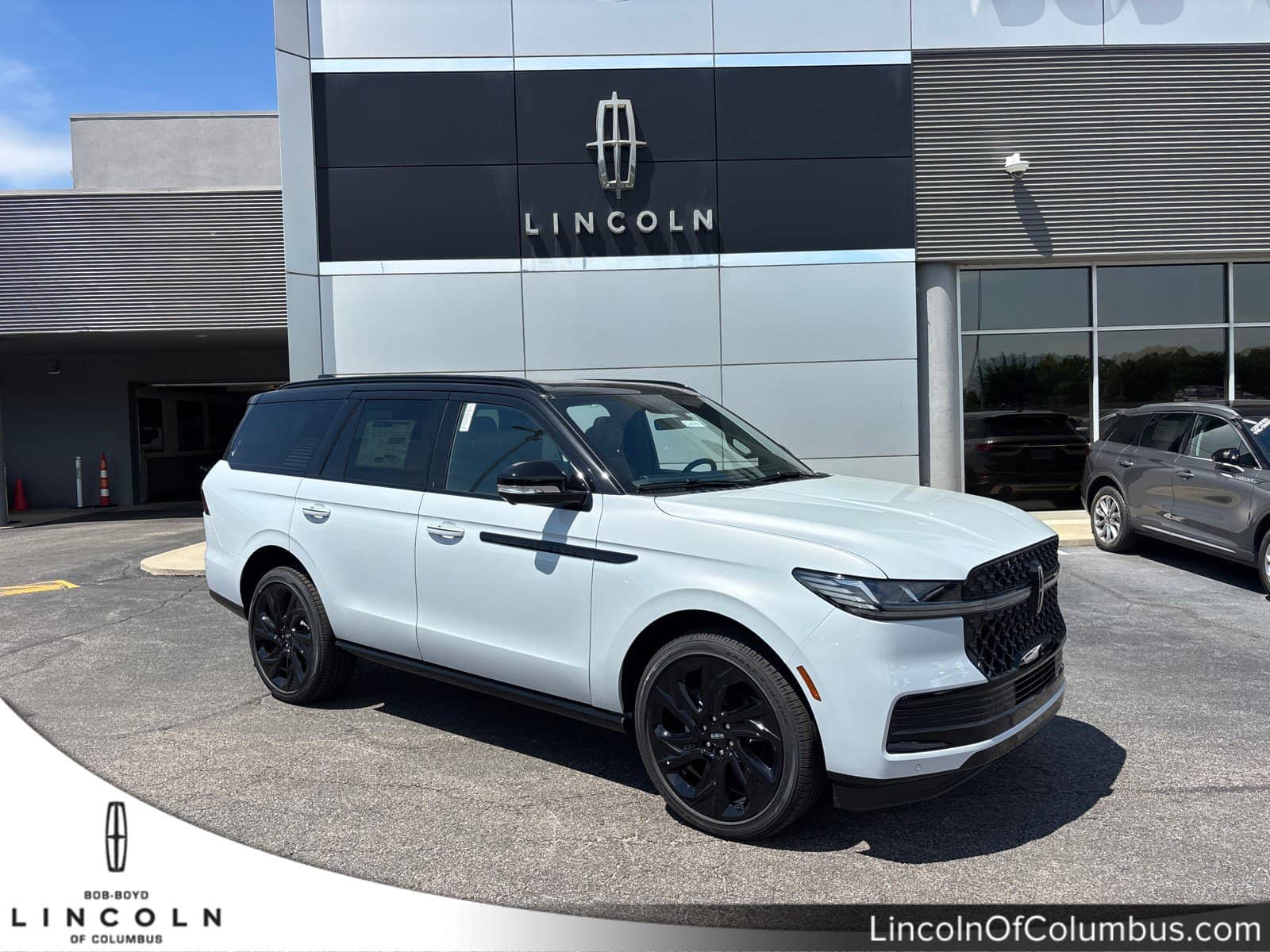 2026 Lincoln Navigator - Image 1