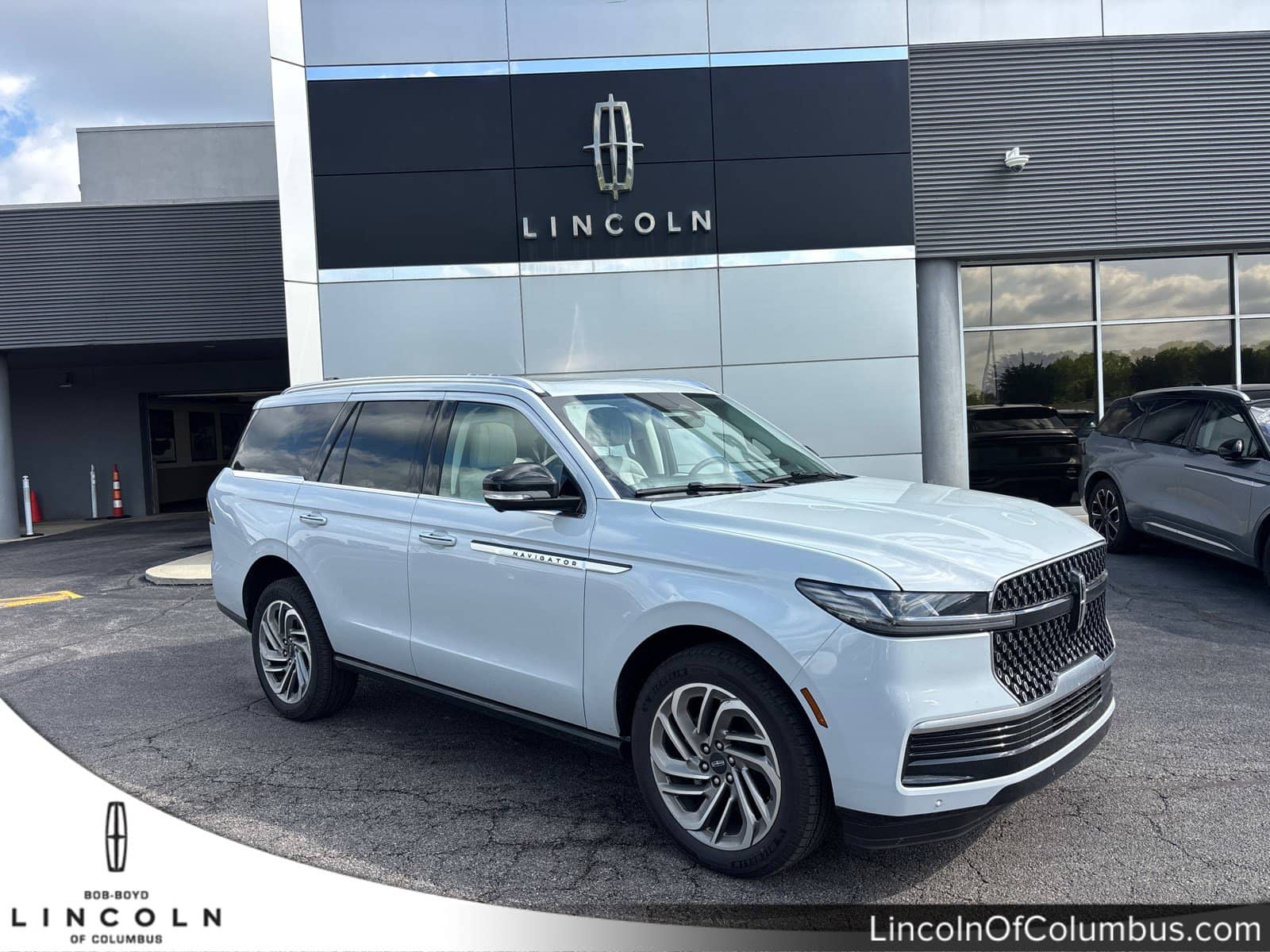 2026 Lincoln Navigator - Image 1