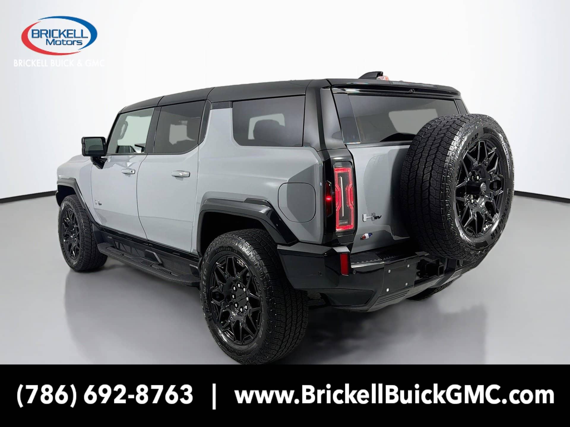 2026 GMC HUMMER EV - Image 3
