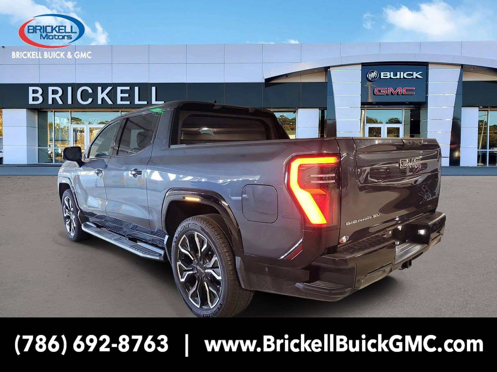 2025 GMC Sierra EV - Image 2