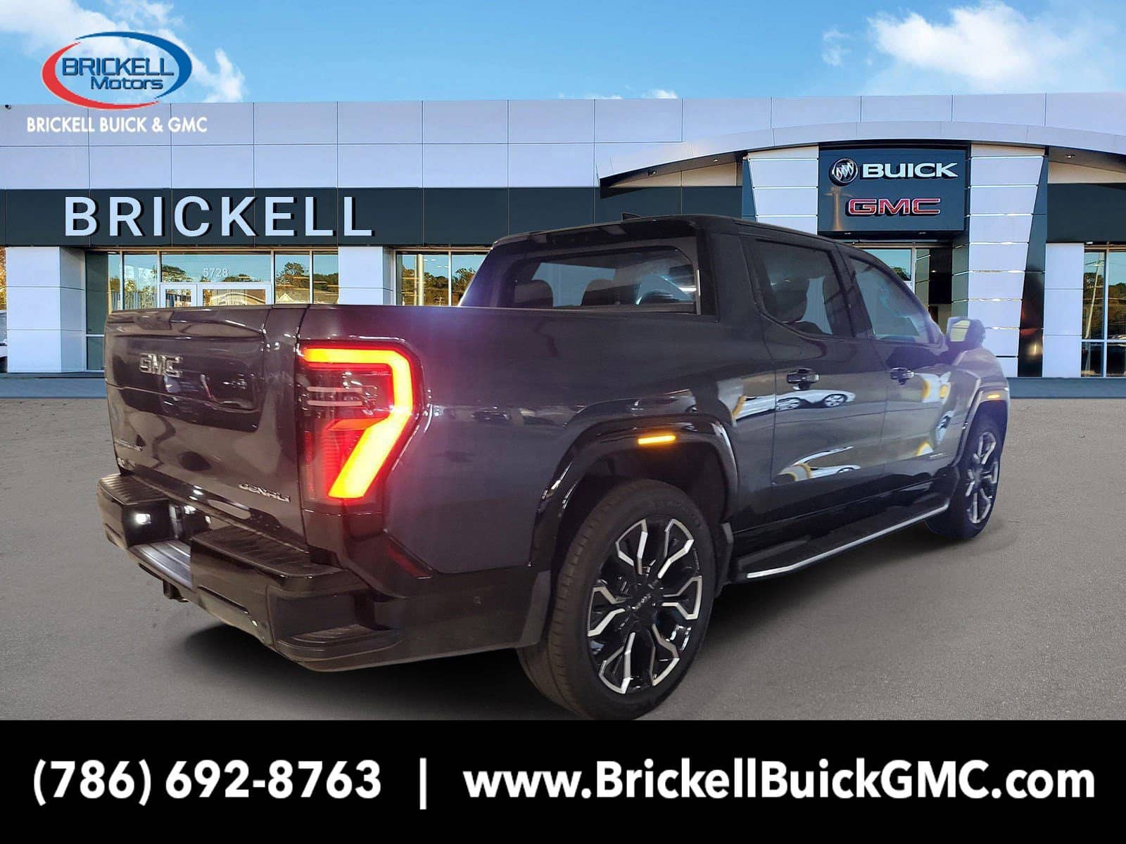 2025 GMC Sierra EV - Image 3