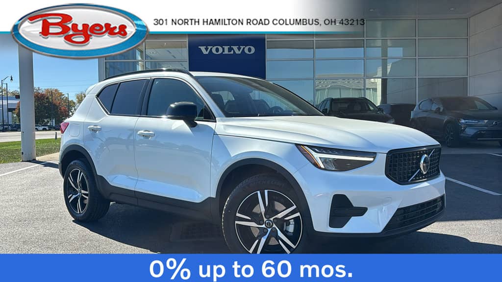 2026 Volvo XC40 - Image 1