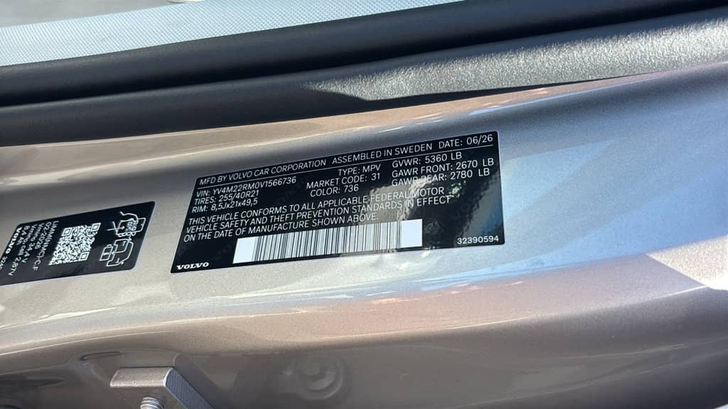 2027 Volvo XC60 - Image 33