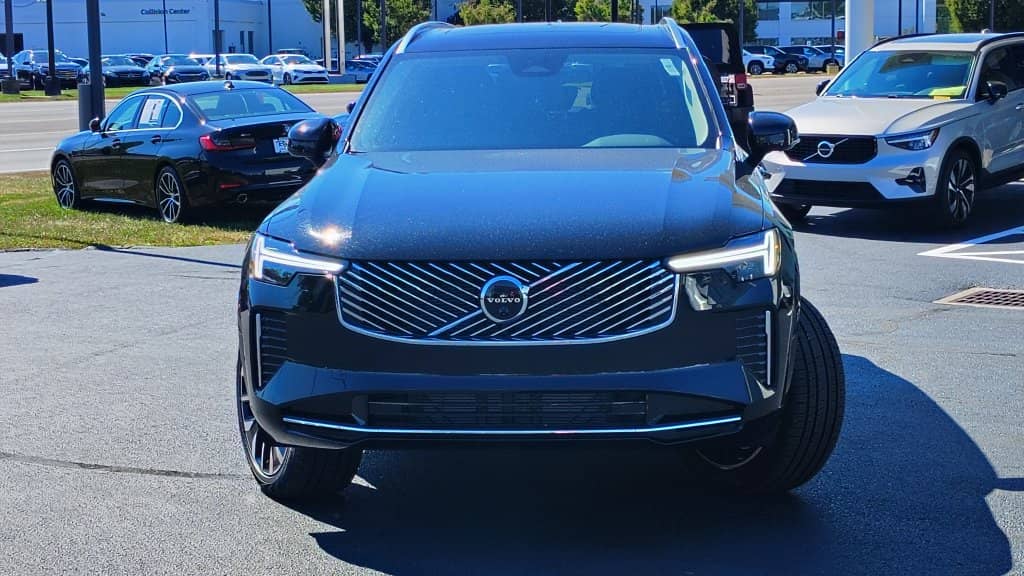 2026 Volvo XC90 - Image 34