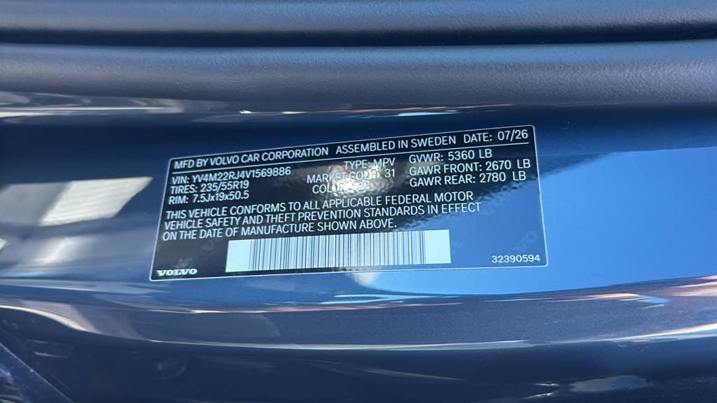 2027 Volvo XC60 - Image 32
