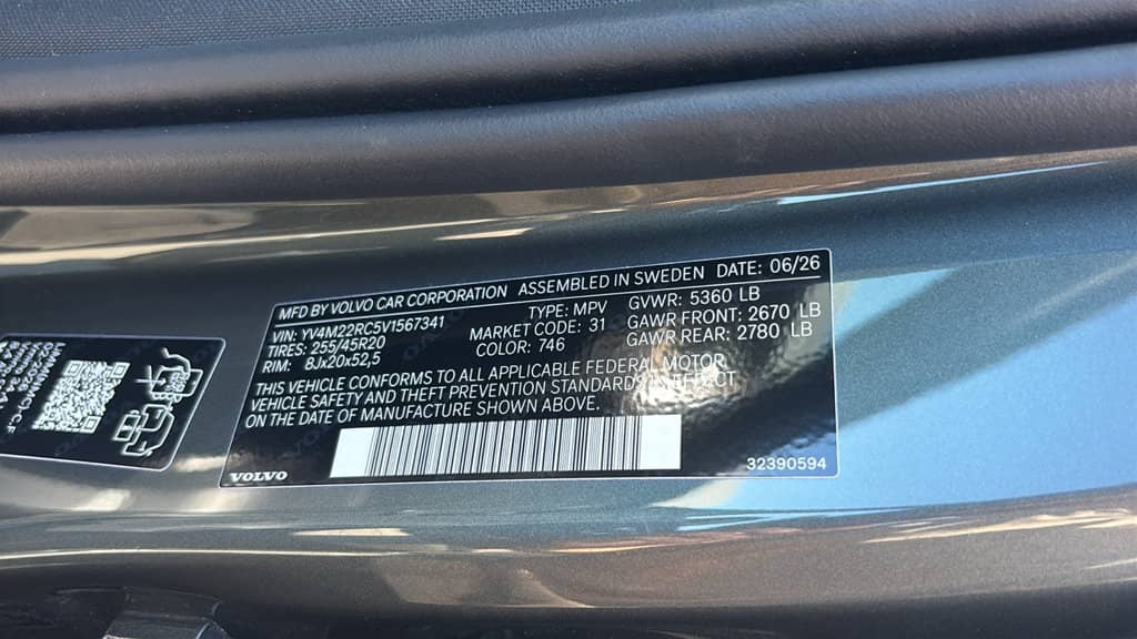 2027 Volvo XC60 - Image 33
