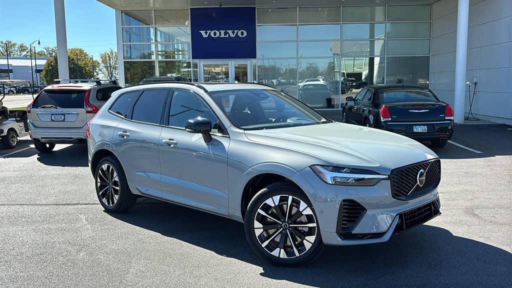 2027 Volvo XC60 - Image 2