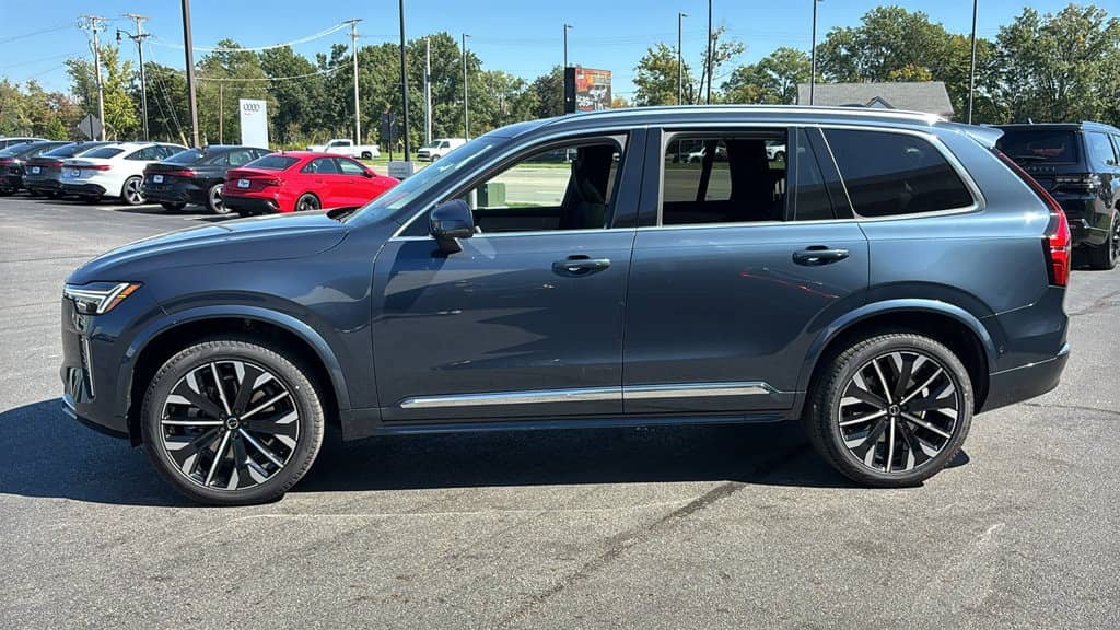 2027 Volvo XC90 - Image 3