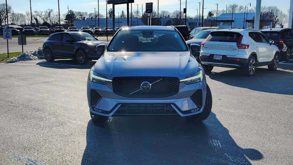 2026 Volvo XC60 - Image 30