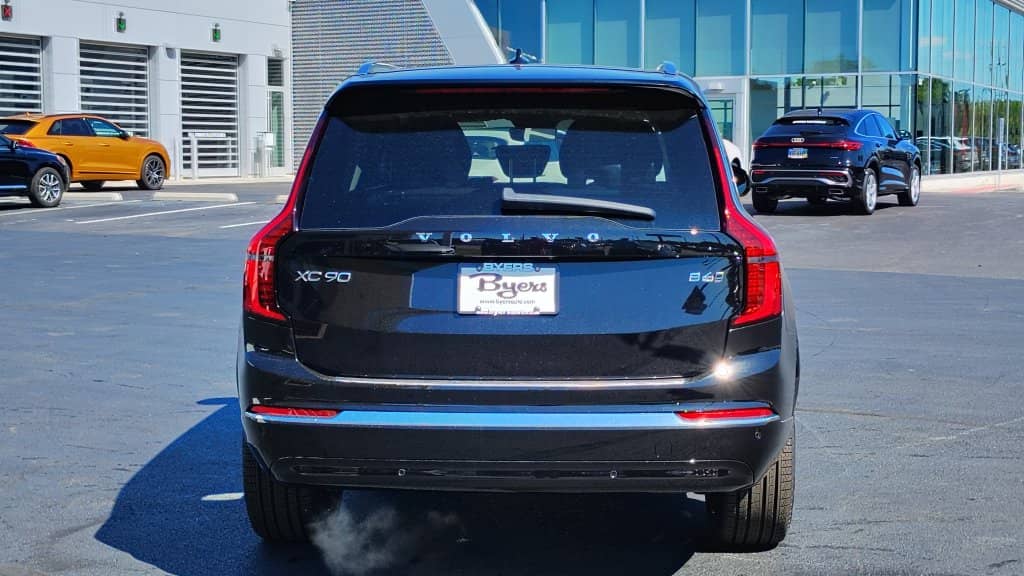 2026 Volvo XC90 - Image 33